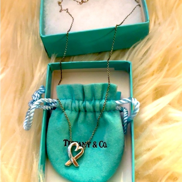 Authentic Tiffany & Co 92.5 Sterling Silver Necklace. - Picture 4 of 5